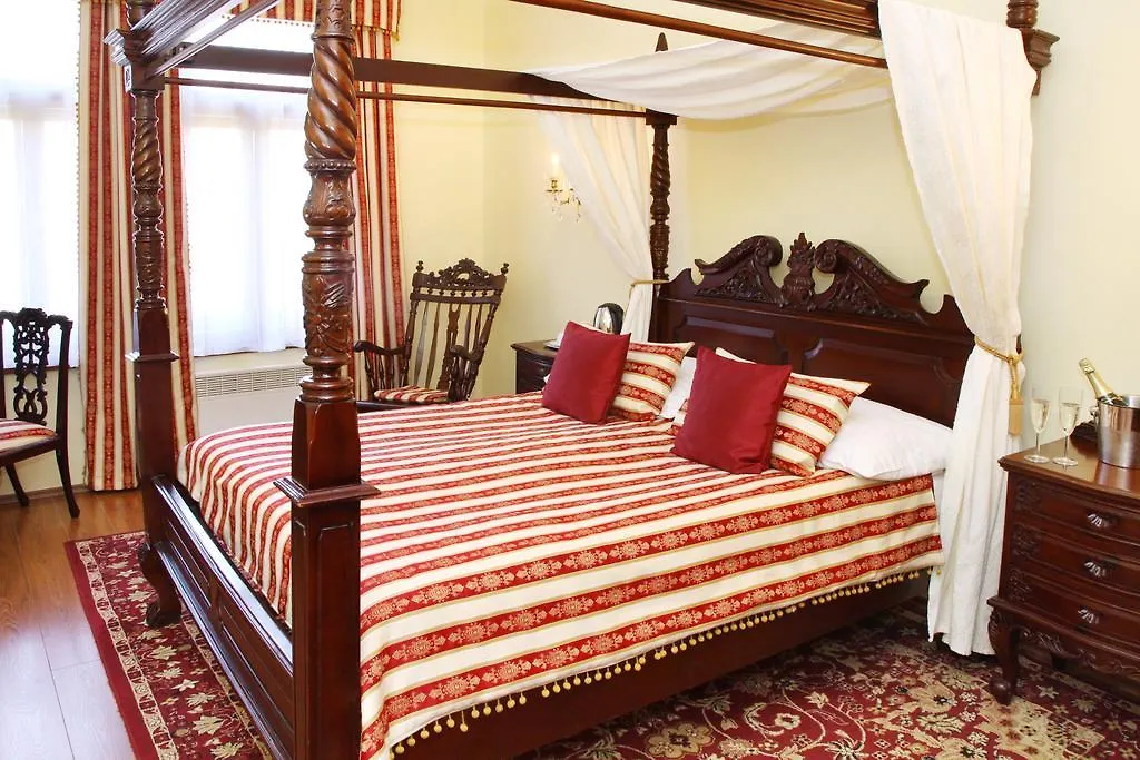 King Charles Boutique Residence Prague